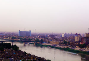 Baghdad at sunset © rasoulali / Shutterstock.com